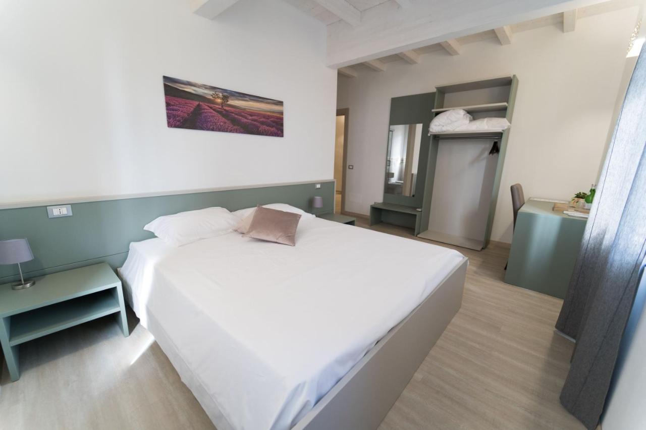 Claudio Rooms Fabbrico Eksteriør bilde